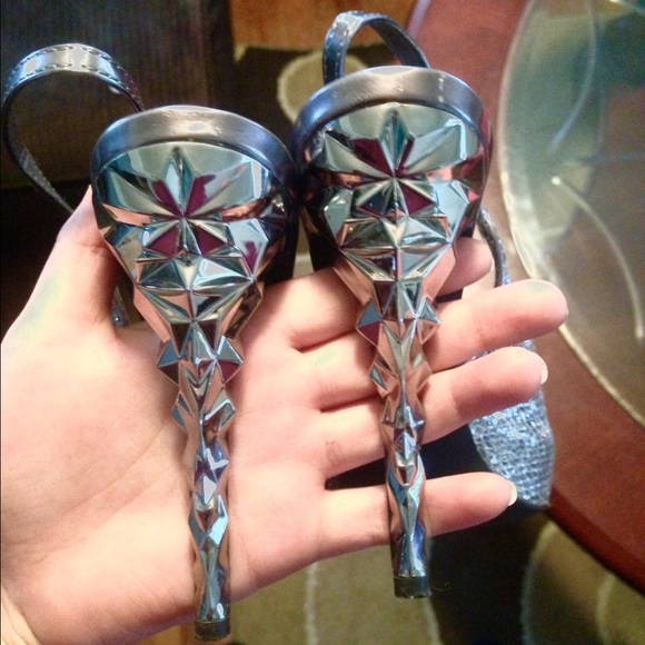 Silver Open Toe Heels with Geometric 3D Heel 💗