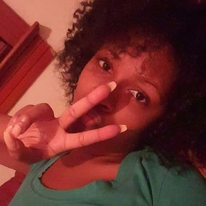 Meet your Posher, Shannon