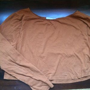 Long sleeve crop top