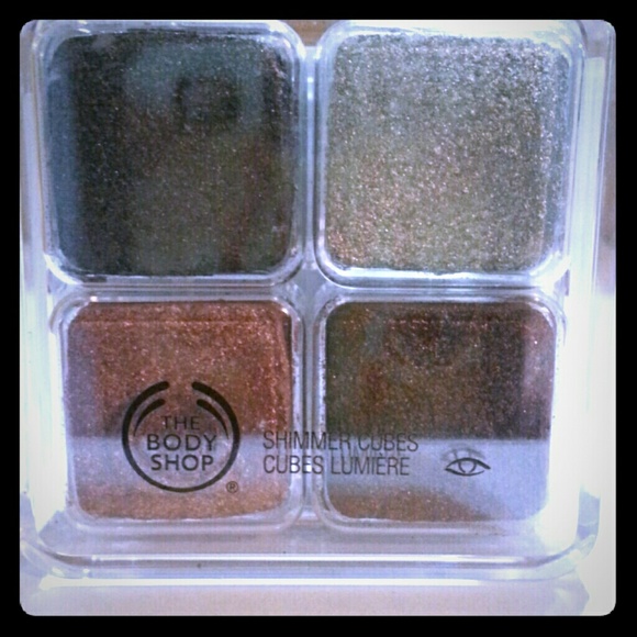 The Body Shop shimmer cube eye shadow