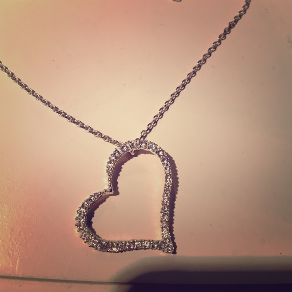 heart necklace