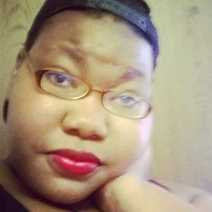 Meet your Posher, Dominique