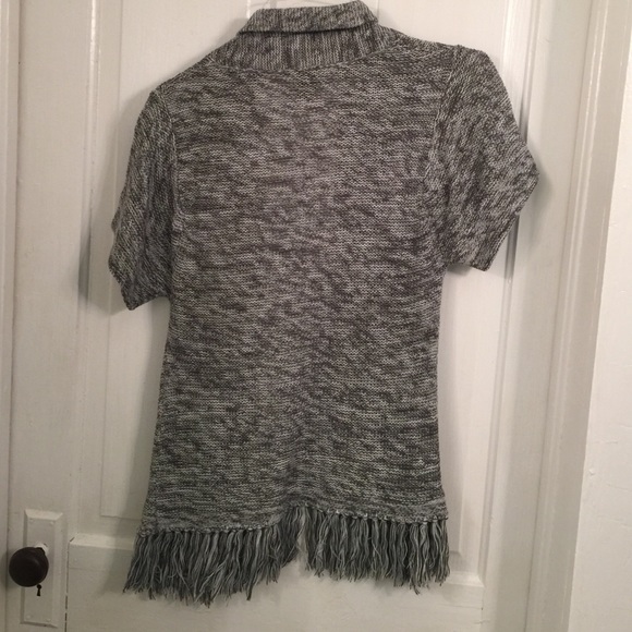 Fashionable top - Picture 2 of 2