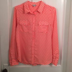 American Eagle orange and white chevron blouse
