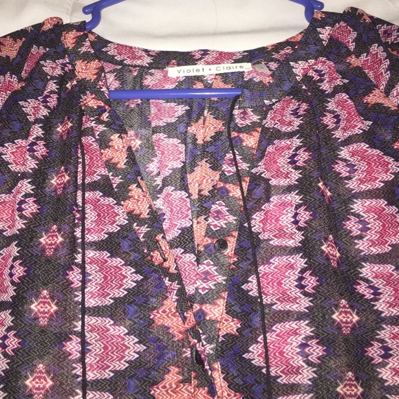 Long sleeve tassel blouse - Picture 3 of 3