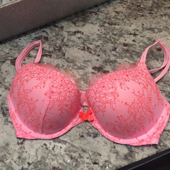 VS very sexy push up with embellishment - Picture 1 of 4