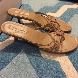 FINAL SALE! 🌟 Women 9.5 Steve Madden sandal