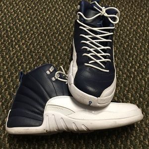 Obsidian 12's