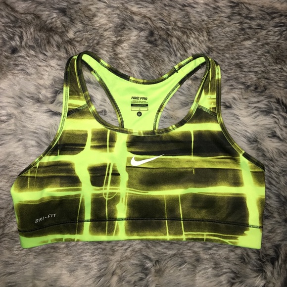 Nike Pro sports bra