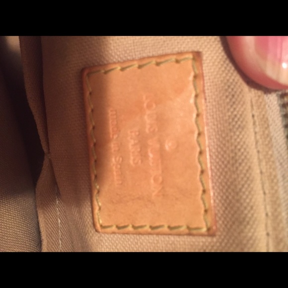 SOLD !!Authentic Siracusa PM Damier Azur Crossbody - Picture 2 of 4