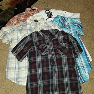 Bundle of 5 button up shirts