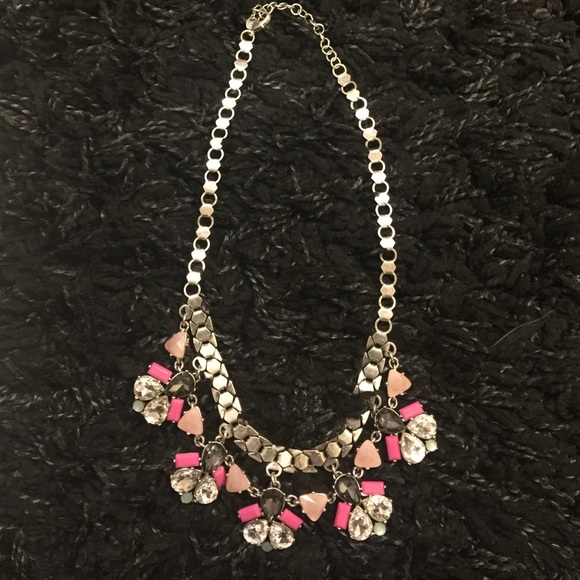 Stella and Dot Callie necklace