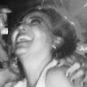 Meet your Posher, Yolanda