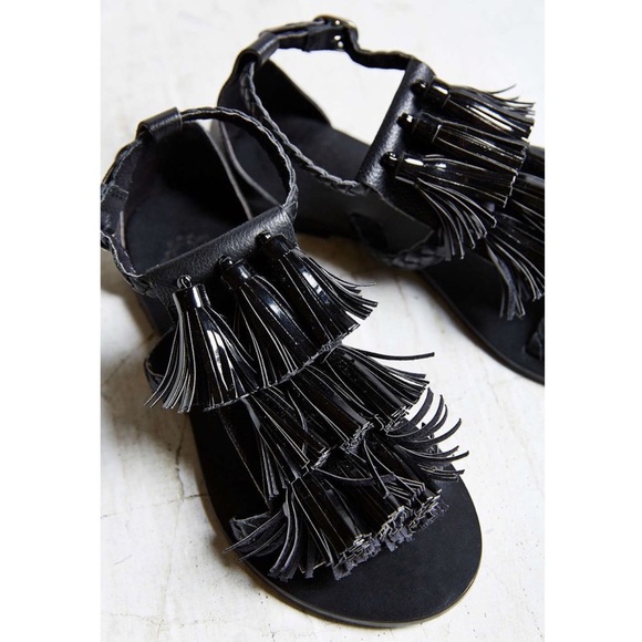 Ecote Shoes - Ecote • Tassel Sandal