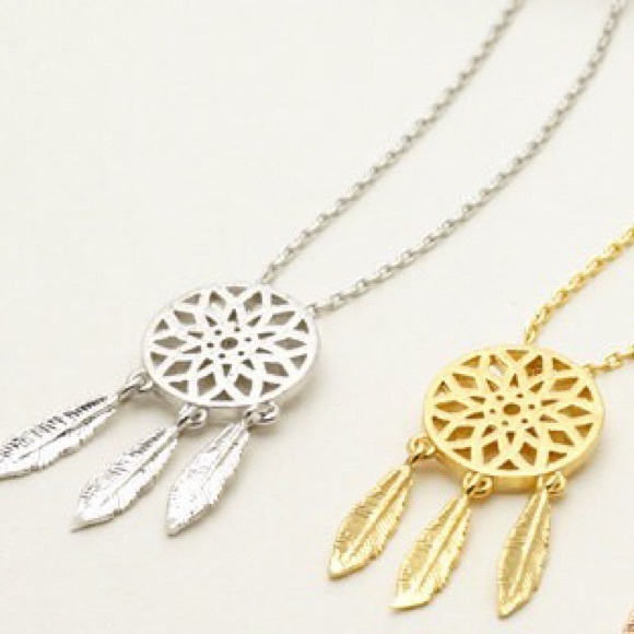 Jewelry - Gold or silver dream catcher necklace