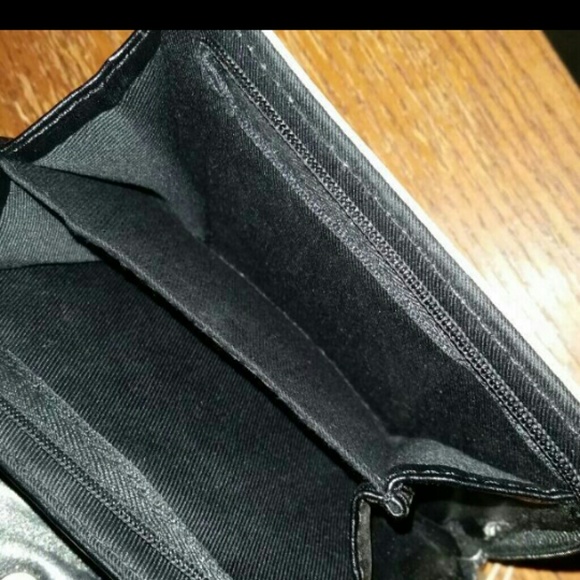 Hello Kitty Nerd wallet - Picture 3 of 4