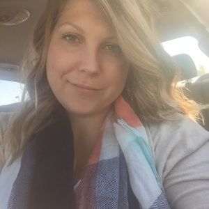 Meet your Posher, Amber