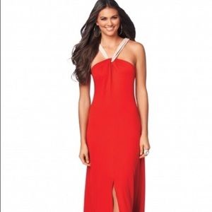 💃🏻 Red Maxi Dress - Kardashian Kollection