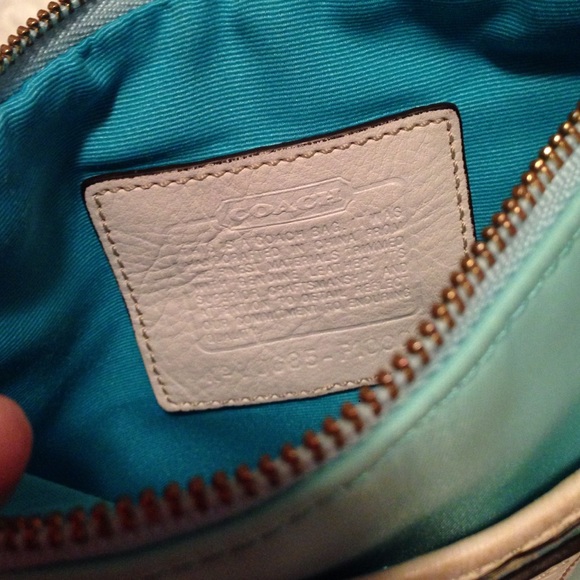 Authentic Coach Purse - Picture 3 of 4
