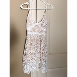 Kendall & Kylie lace dress