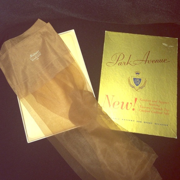 NIB Vintage Park Avenue Stockings