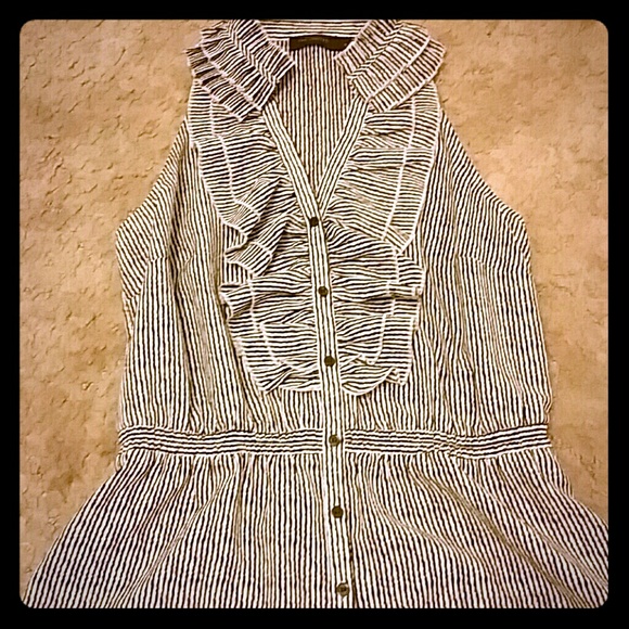 The Limited Sleeveless Top