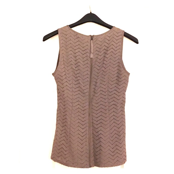 Banana Republic zippered-back sleeveless blouse