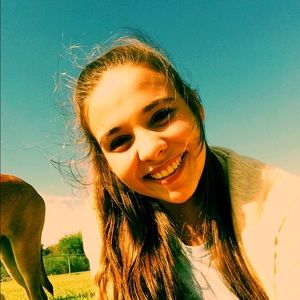 Meet your Posher, Tiffany