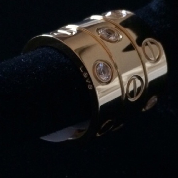 Jewelry - (Size 6 rose gold love band
