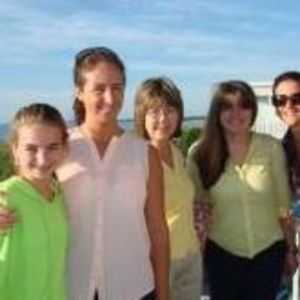 Meet your Posher, Debbie