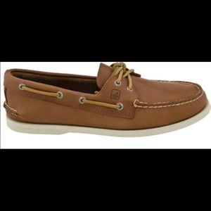 Sperry boat shoes