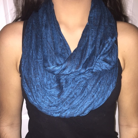 Infinity Scarf - Picture 2 of 3