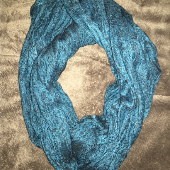 Infinity Scarf - Picture 3 of 3