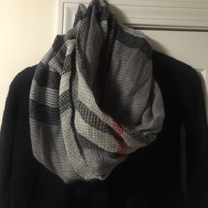 Soft plaid scarf