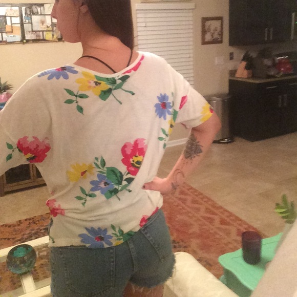Crop top - Picture 3 of 5