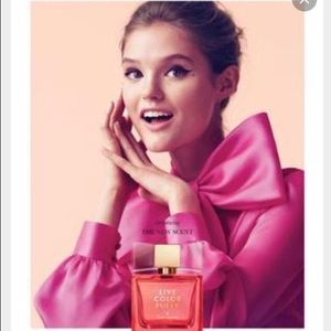 Meet your Posher, Bella