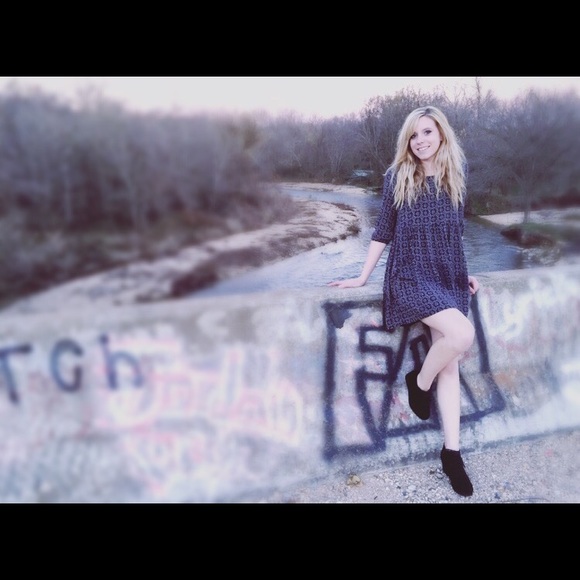 Meet your Posher, Jaycee - Picture 1 of 1