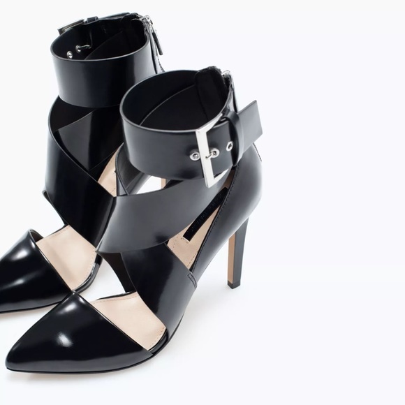 🔴SALE🔴🎉HOST PICK🎉Zara shoes - Picture 2 of 4