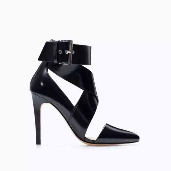 🔴SALE🔴🎉HOST PICK🎉Zara shoes - Picture 4 of 4