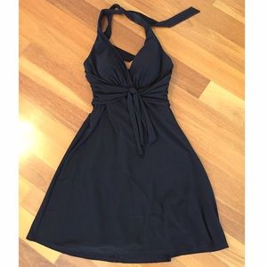 White House Black Market Size 2 Halter Dress