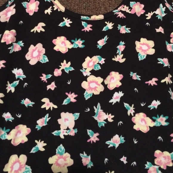 Never worn! Billabong dress. - Picture 2 of 3