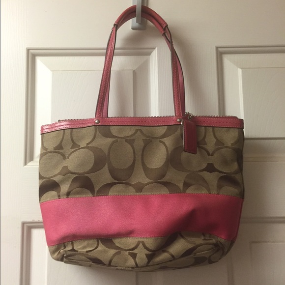 Coach Handbags - Coach Purse