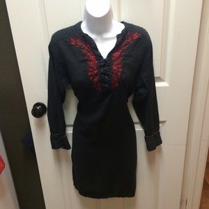 I can read embroidery tunic with leggings