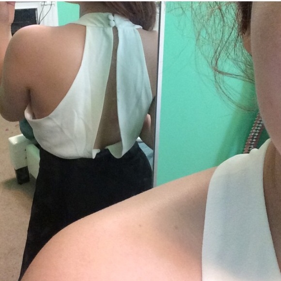 Romper - Picture 2 of 3