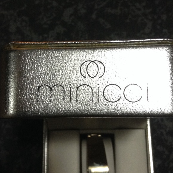 Minicci Watch - Picture 2 of 2