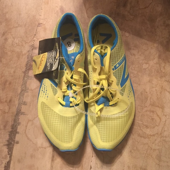 NWT New Balance Minimus Sneakers