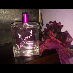 Vera Wang Lovestruck Purfume