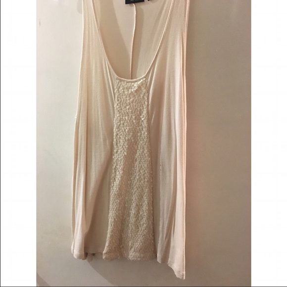 Cute top!