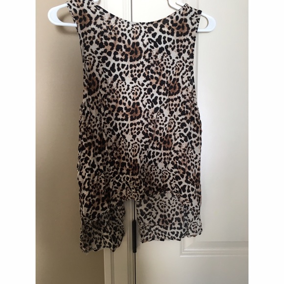 Split back cheetah print blouse