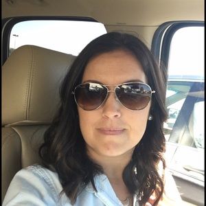 Meet your Posher, Sherry